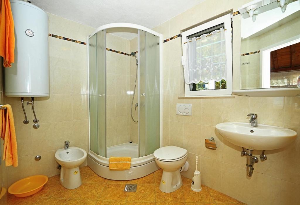 Studio Apartment In Pisak With Seaview, Terrace, Air Condition, Wifi Dış mekan fotoğraf